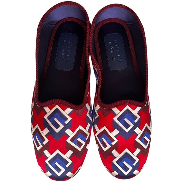 Gucci Red Satin Voyage Geometric G Print Slipper Shoes, US8 - Picture 5 of 16